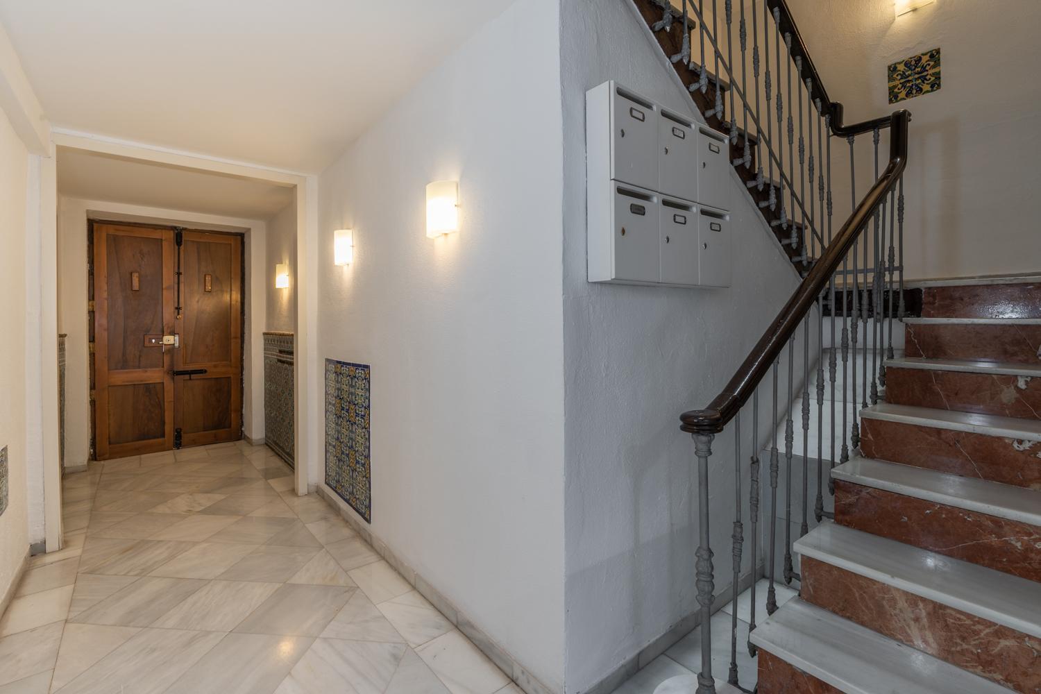 Tuguest Balcon De San Matias Apartment Гранада Екстериор снимка