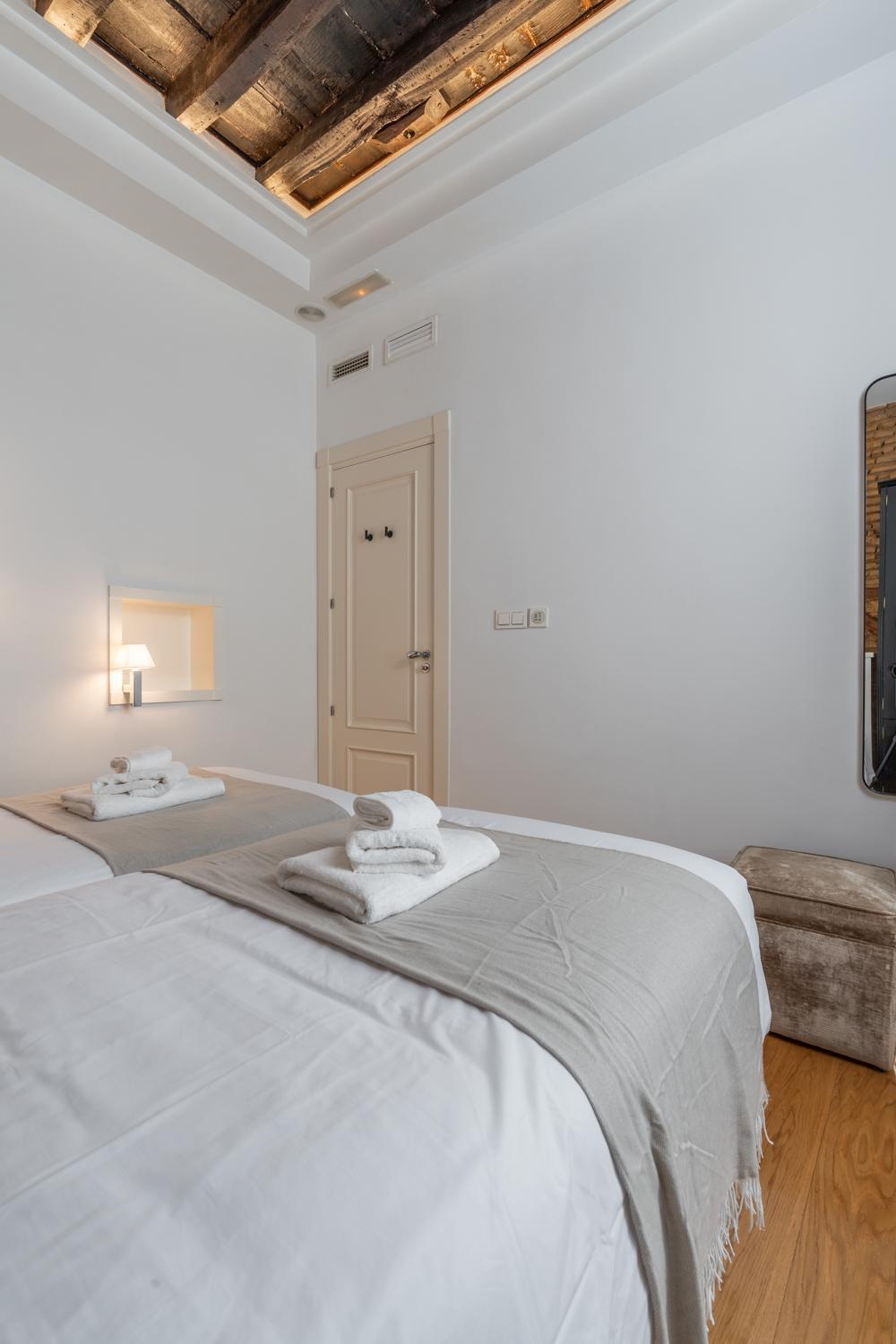 Tuguest Balcon De San Matias Apartment Гранада Екстериор снимка